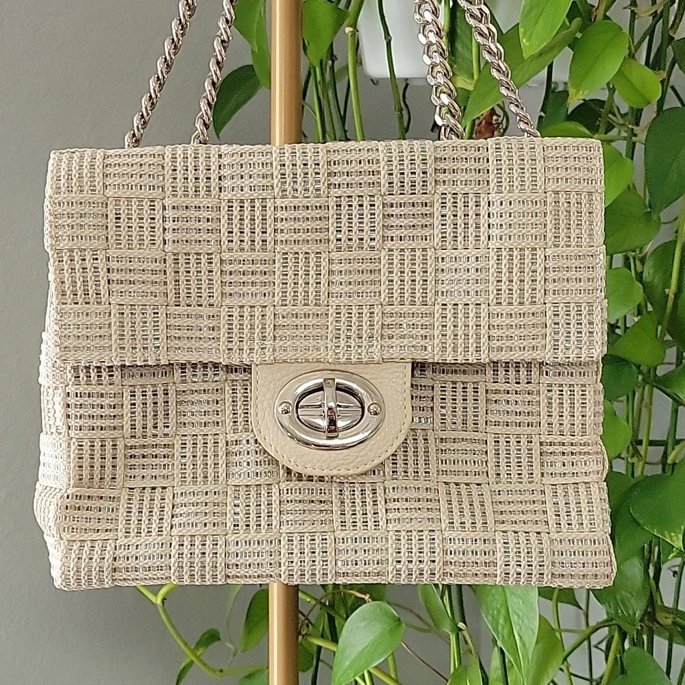 vintage Alma Tonutti tan and silver metallic woven shoulder bag